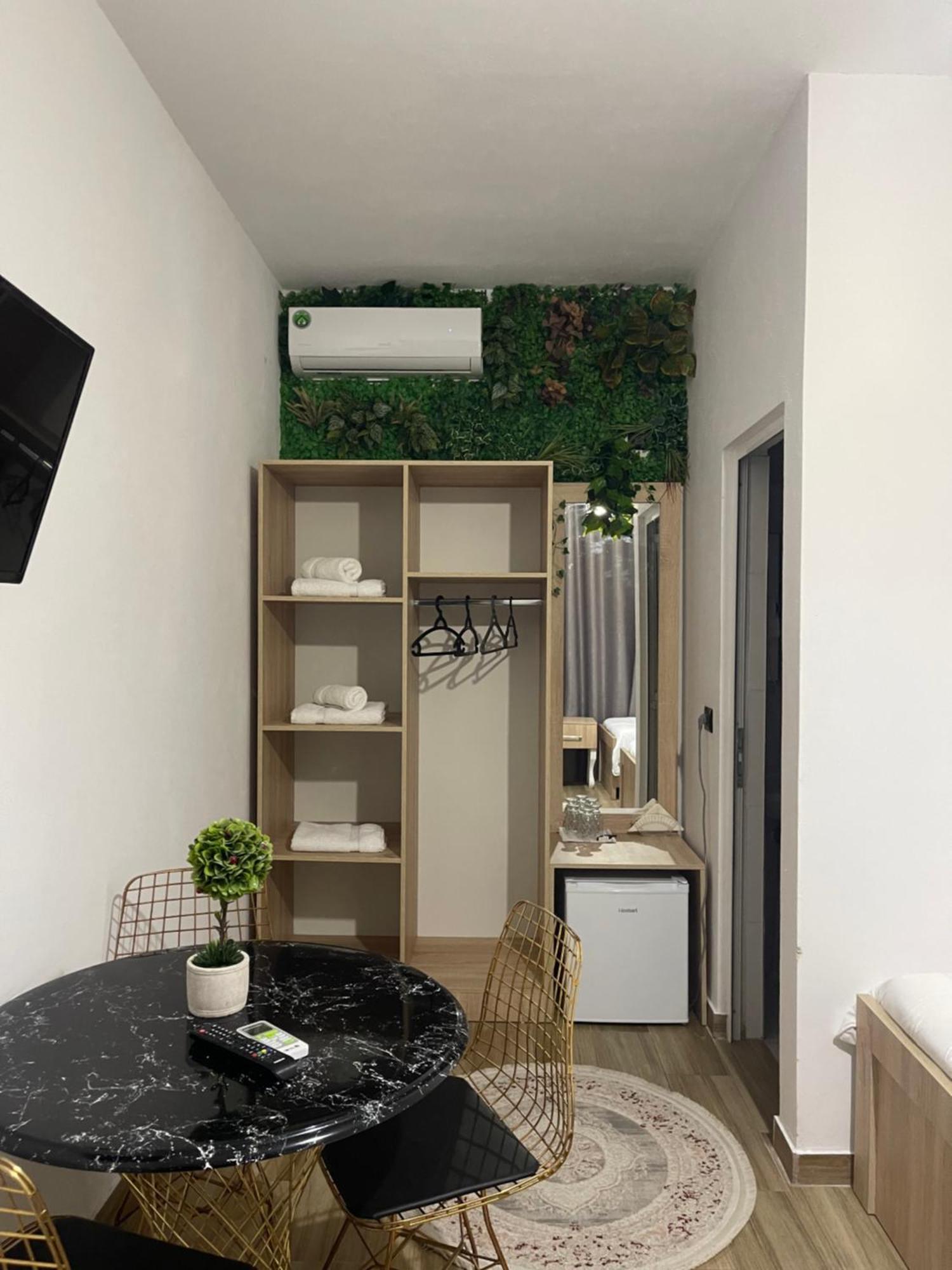 Four Generation Hotel Shiroka Екстер'єр фото